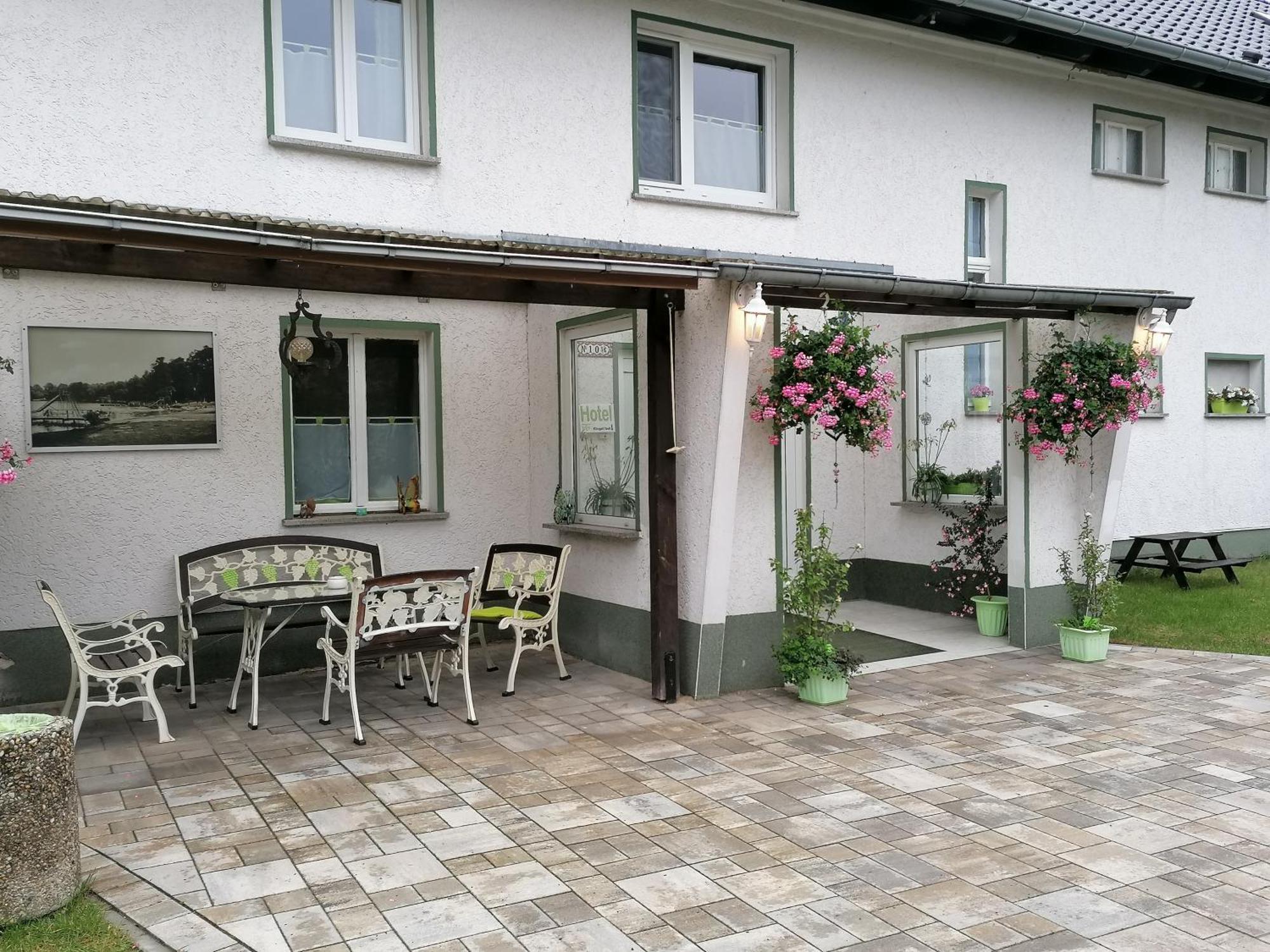 "Maerkische Traube" Idyllisches Gaestehaus Fuer Selbsversorger Zesch Esterno foto
