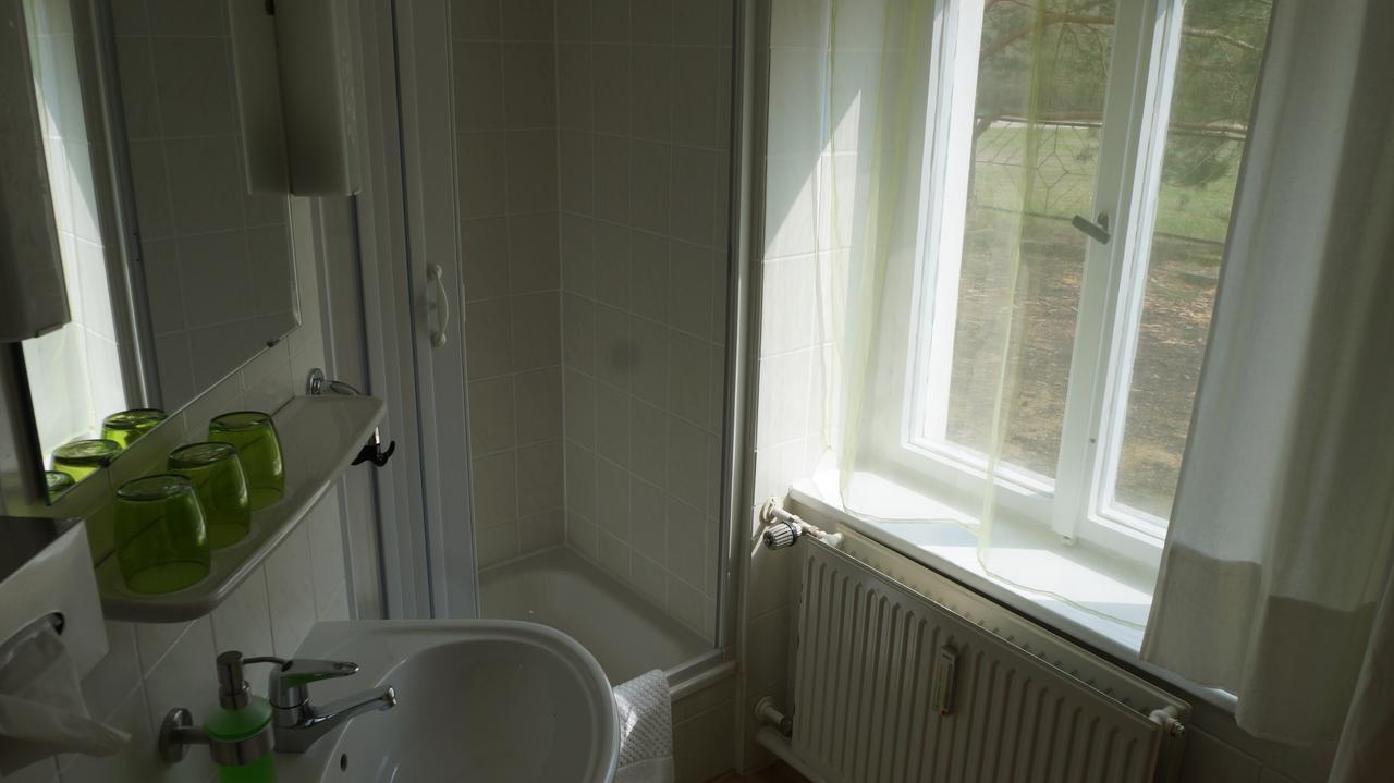 "Maerkische Traube" Idyllisches Gaestehaus Fuer Selbsversorger Zesch Esterno foto