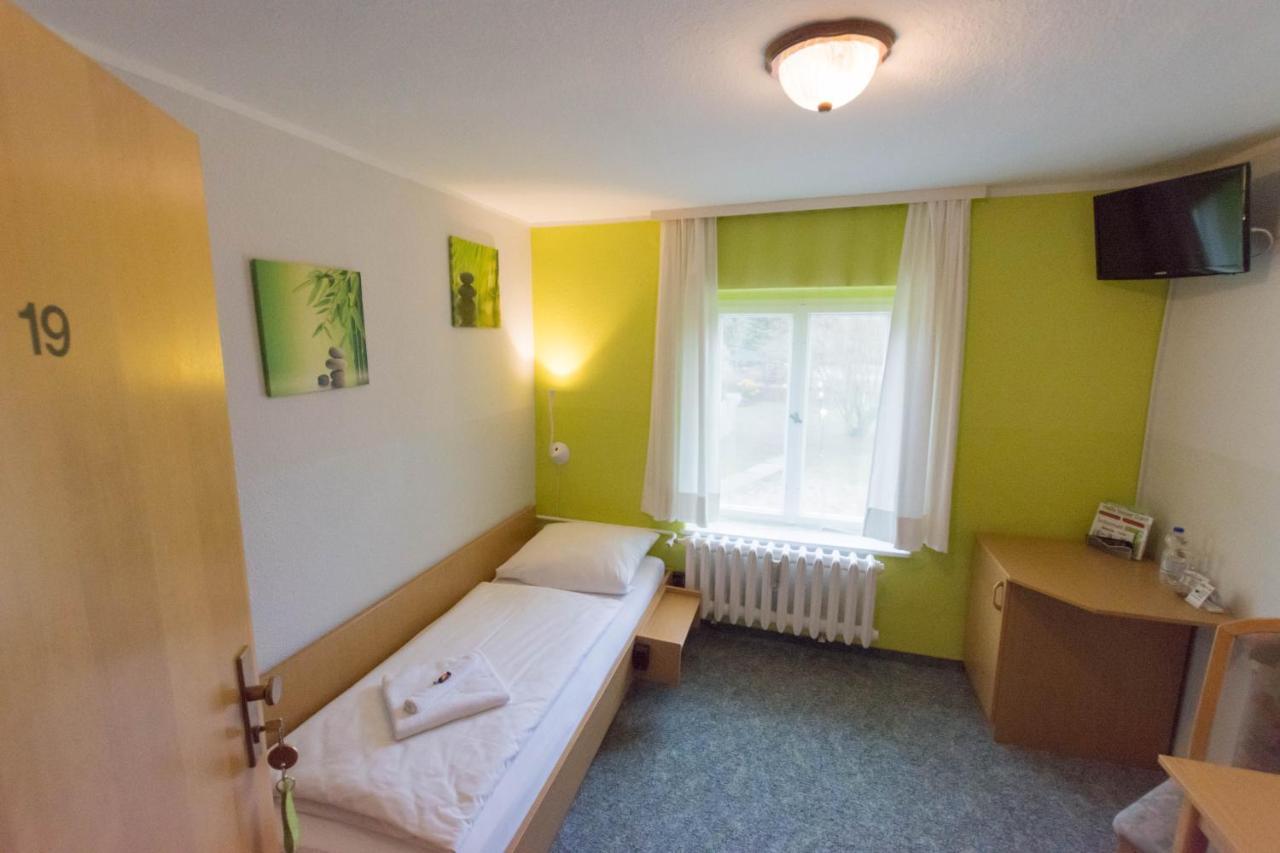 "Maerkische Traube" Idyllisches Gaestehaus Fuer Selbsversorger Zesch Esterno foto