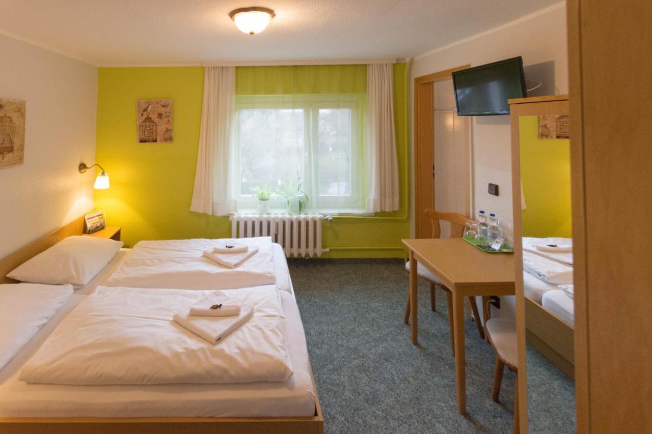 "Maerkische Traube" Idyllisches Gaestehaus Fuer Selbsversorger Zesch Esterno foto